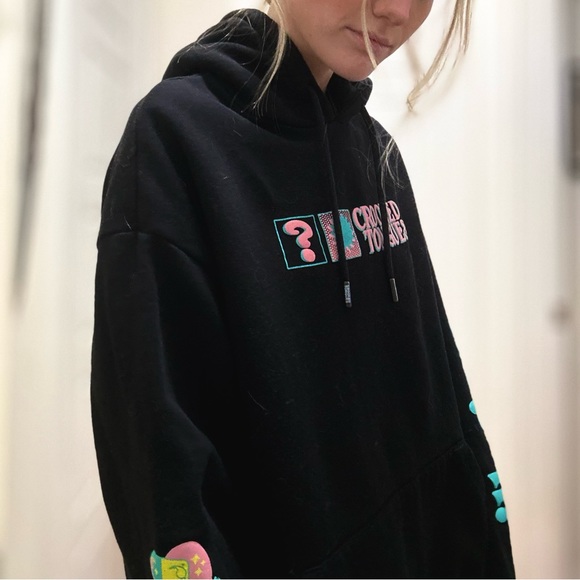 Black, Retro Crooked Tongues Men’s Medium Hoodie - Picture 5 of 16